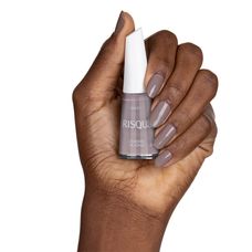 Esmalte Risqué Cremoso Nude Lagrimas de Vênus 8ml