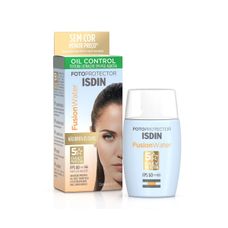 Protetor Solar Facial Isdin Fusion Water 5 Stars Fps 60 30ml